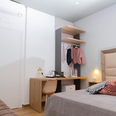 Alleria Rooms Наполи Екстериор снимка