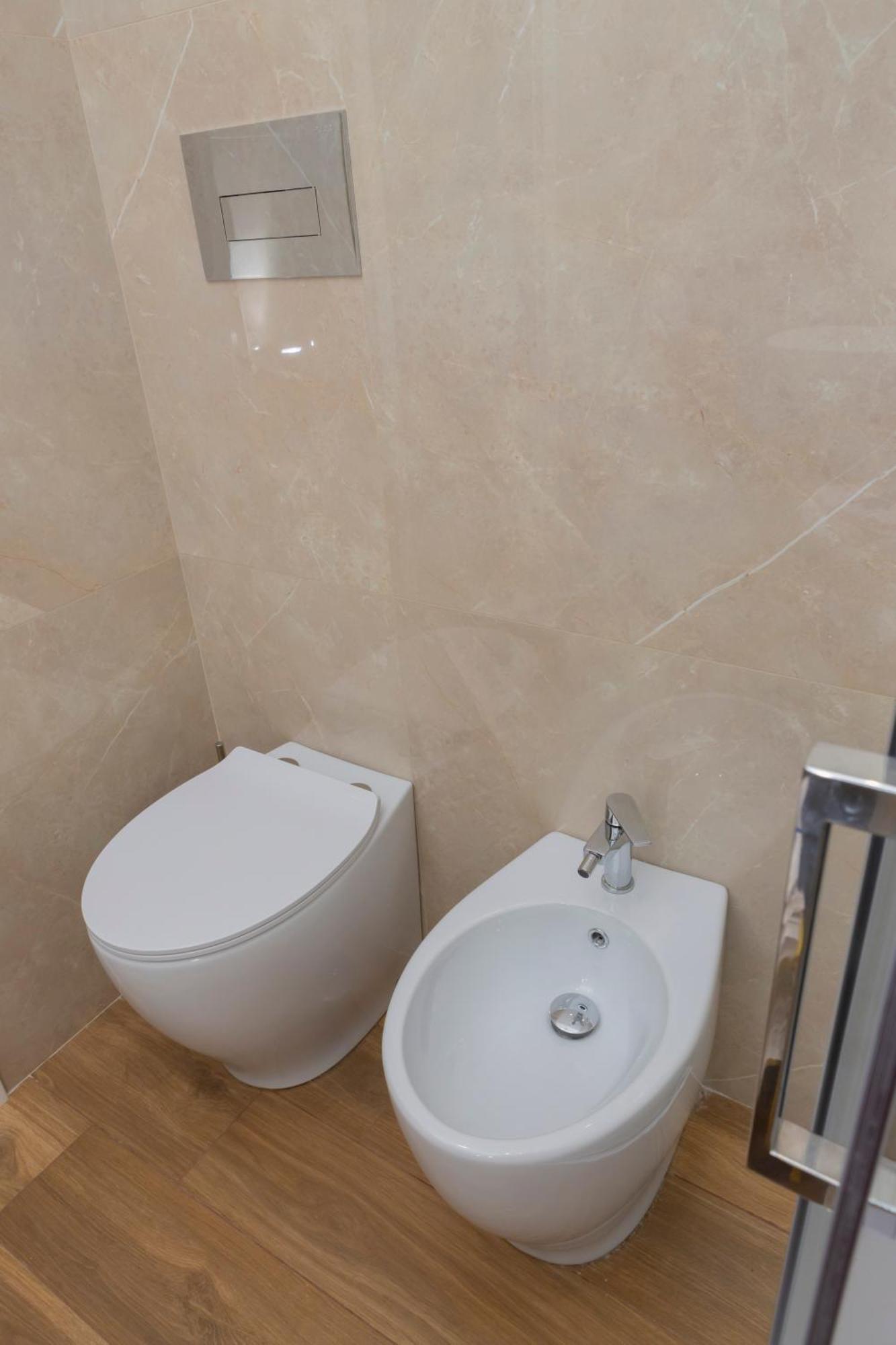Alleria Rooms Наполи Екстериор снимка