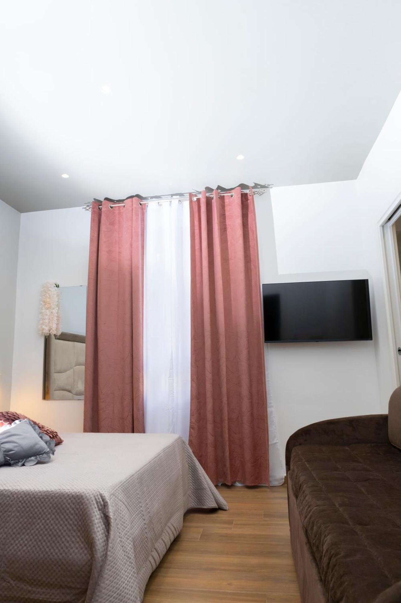 Alleria Rooms Наполи Екстериор снимка